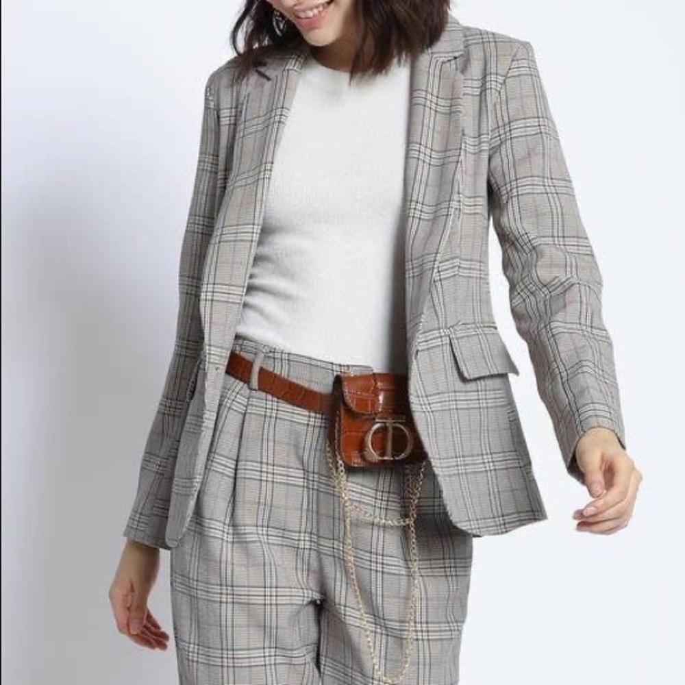 Plaid blazer with beige and mauve detailing by Sans Souci